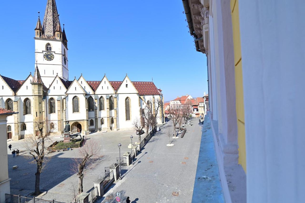 Flh - Royal Studios Sibiu Buitenkant foto